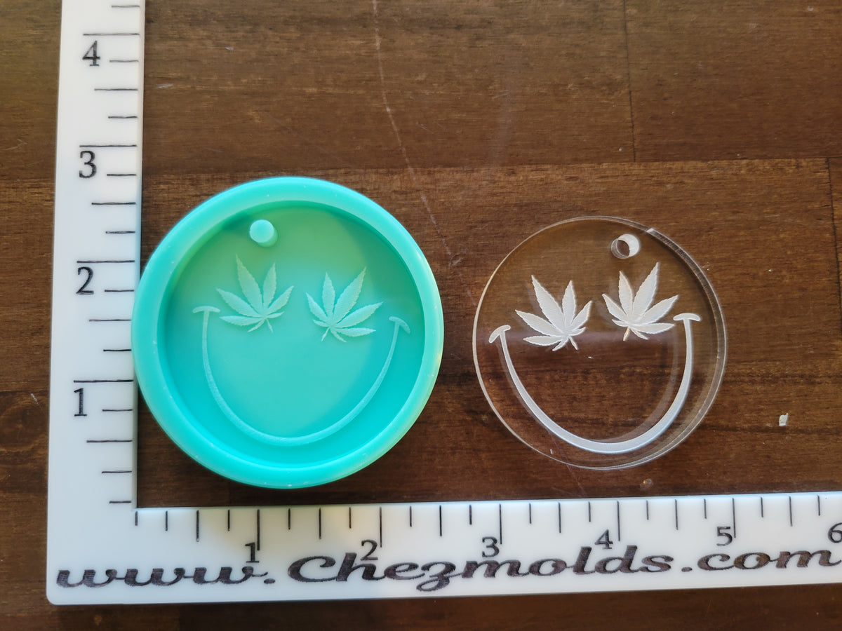 Keychain 420 420 smiley keychain – ChezMolds & More